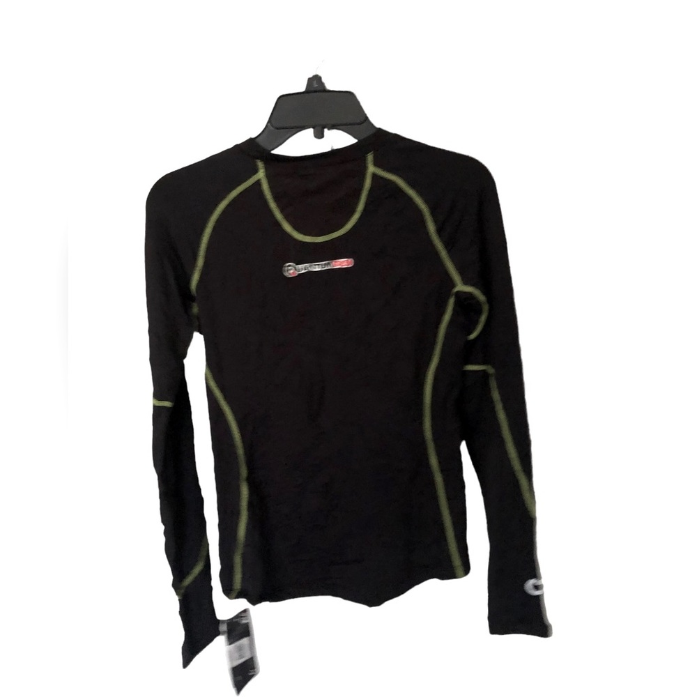 Women 180s Quantum Heat Small Long Sleeve Black Color Top - 2270